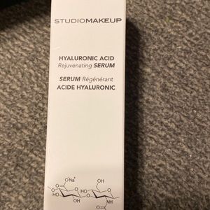 Studiomakeup face serum